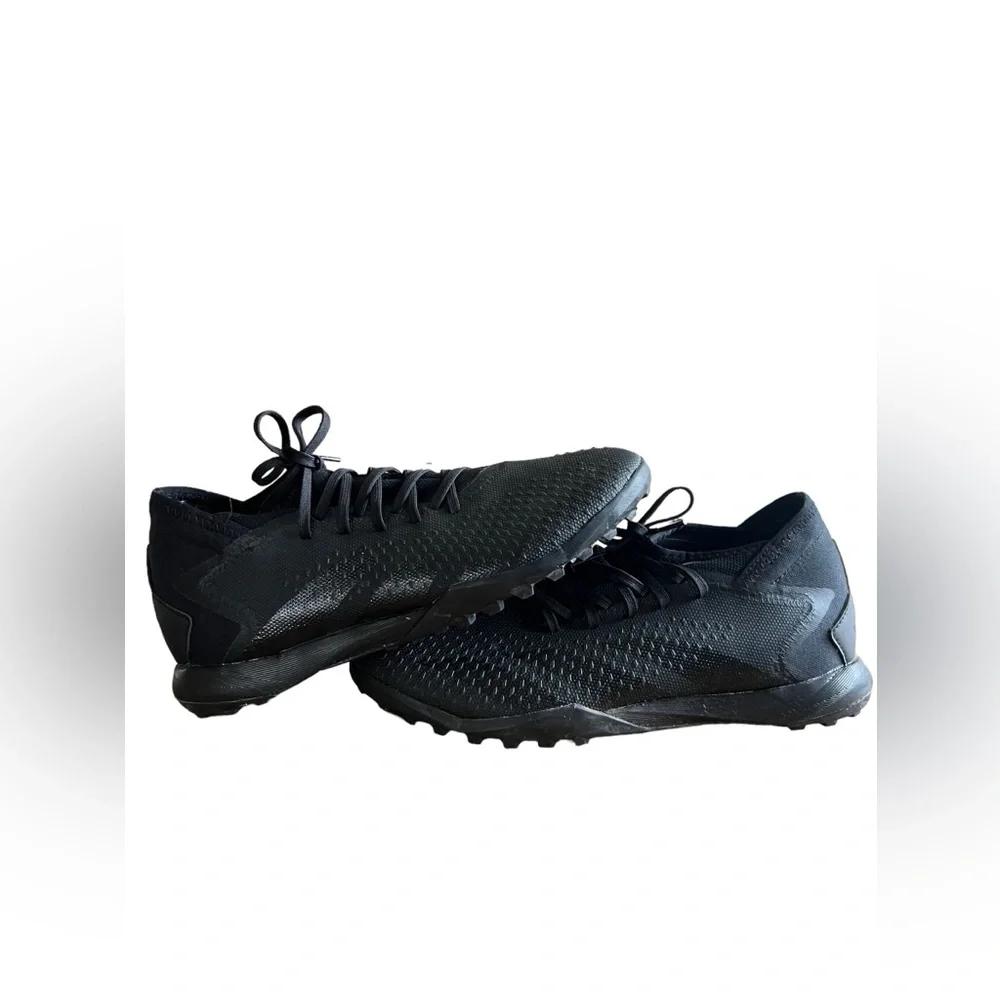 adidas Predator Accuracy.3 TF indoor cleat men’s‎ 10.5.